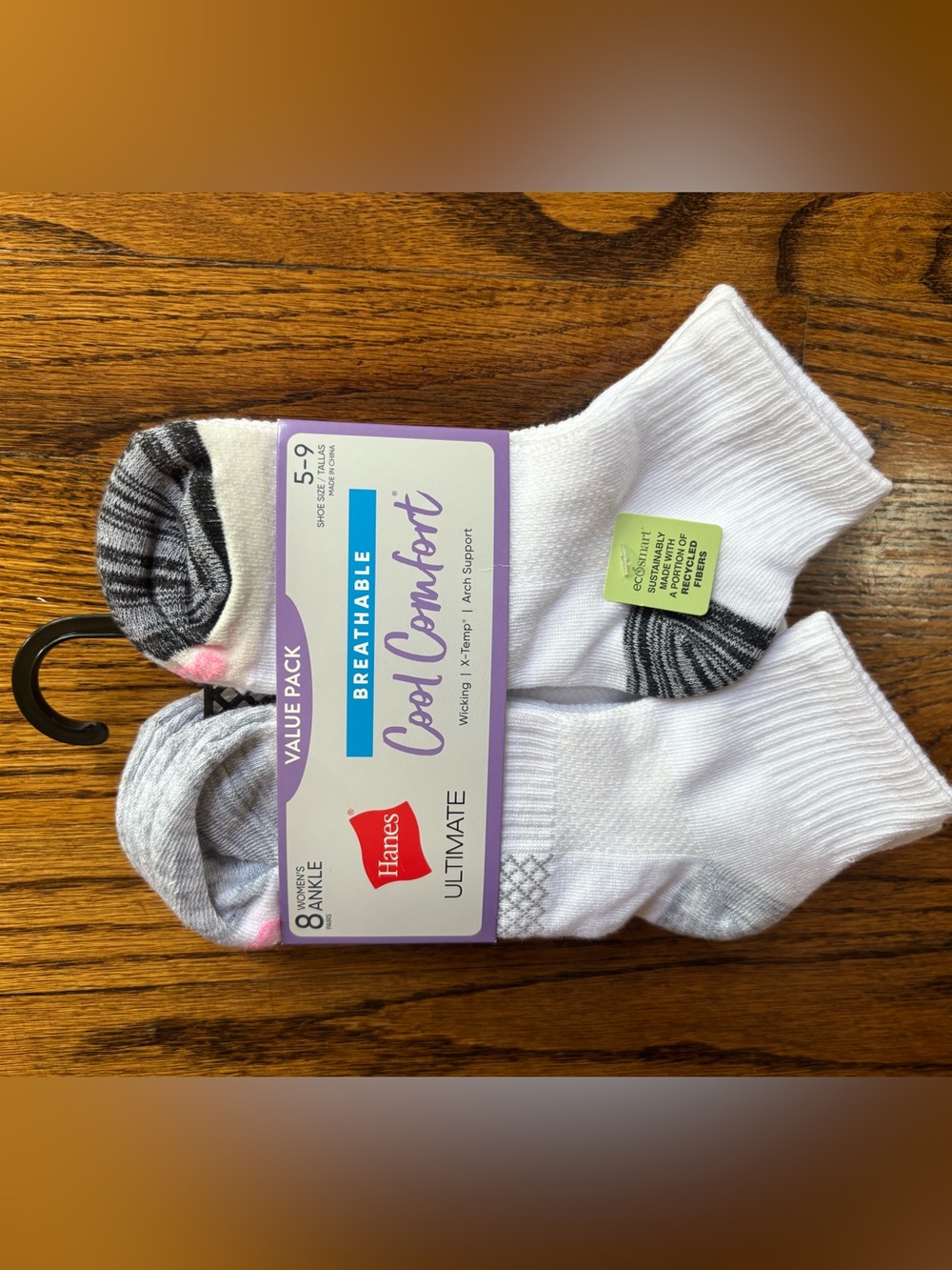 Hanes Cool Comfort Women's White Ankle Socks - 8 Pack Size 5-9